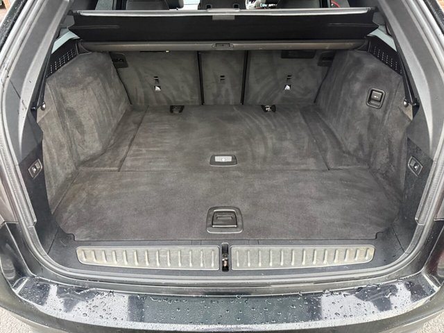 2019 BMW 5 Series 2L M Sport 5dr - Photo 9