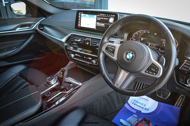 2021 BMW 5 Series 2L M Sport 5dr - Photo 12