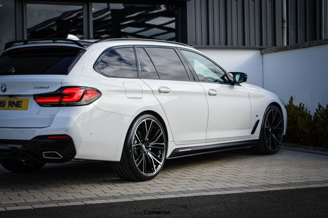 2021 BMW 5 Series 2L M Sport 5dr - Photo 4