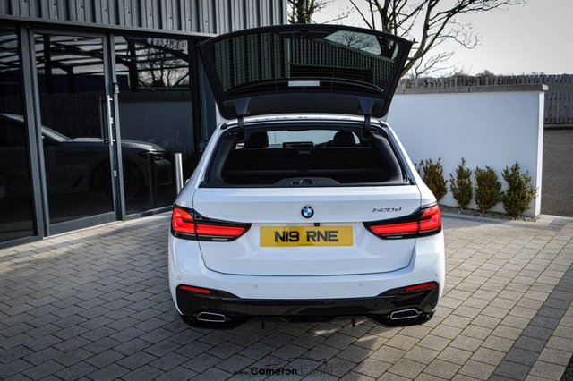 2021 BMW 5 Series 2L M Sport 5dr - Photo 9