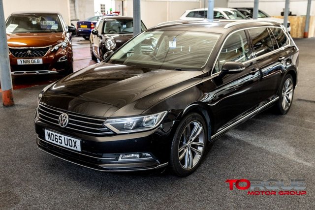 2016 VOLKSWAGEN PASSAT