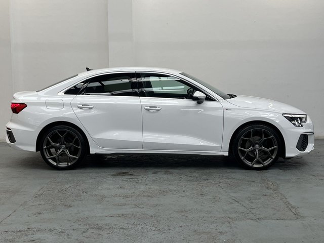 2022 AUDI A3 1.0 TFSI 30 S line Saloon 4dr Petrol Manual Euro 6 (s/s) (110 ps) - Photo 3