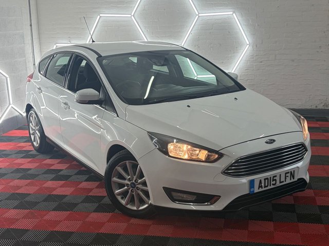 View our FORD FOCUS