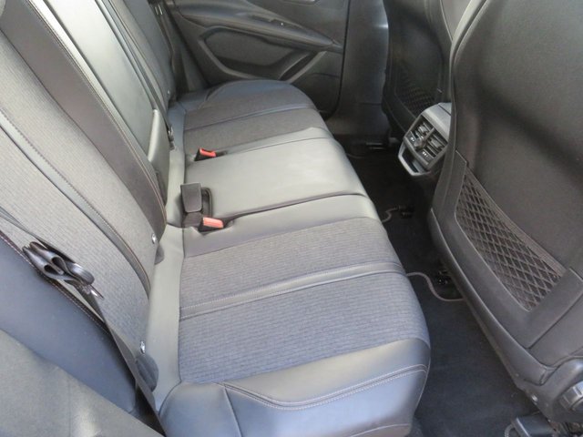 2018 PEUGEOT 3008 1.6 BlueHDi GT Line SUV 5dr Diesel Manual Euro 6 (s/s) (120 ps) - Photo 12