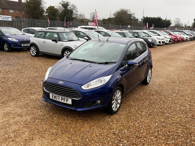 2017 FORD FIESTA 1.0T EcoBoost Titanium Euro 6 (s/s) 5dr - Photo 4