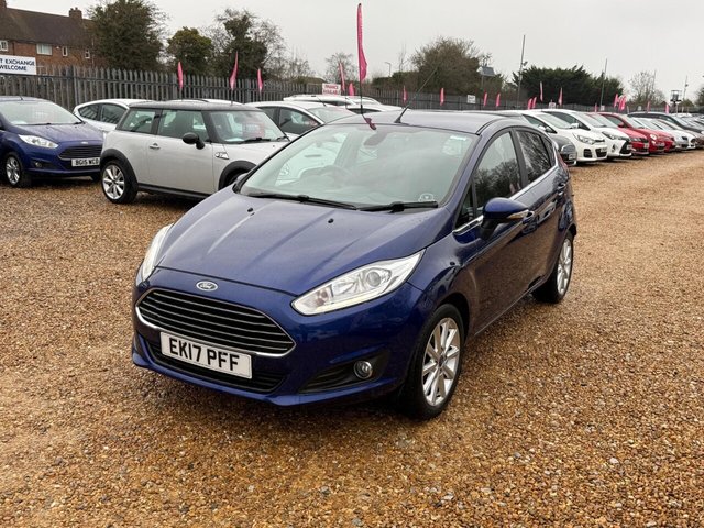2017 FORD FIESTA 1.0T EcoBoost Titanium Euro 6 (s/s) 5dr - Photo 12