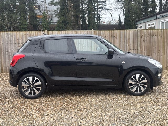 2020 SUZUKI SWIFT - Photo 6