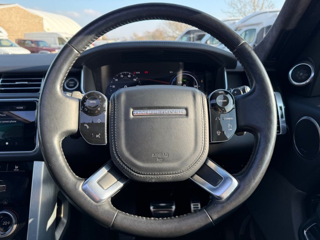 USED 2020 70 LAND ROVER RANGE ROVER 2.0 P400e 13.1kWh Westminster Black SUV 5dr Petrol Plug-in Hybrid Auto 4WD Euro 6 (s/s) (404 ps) TRIPLE BLACK+OPENING PANROOF
