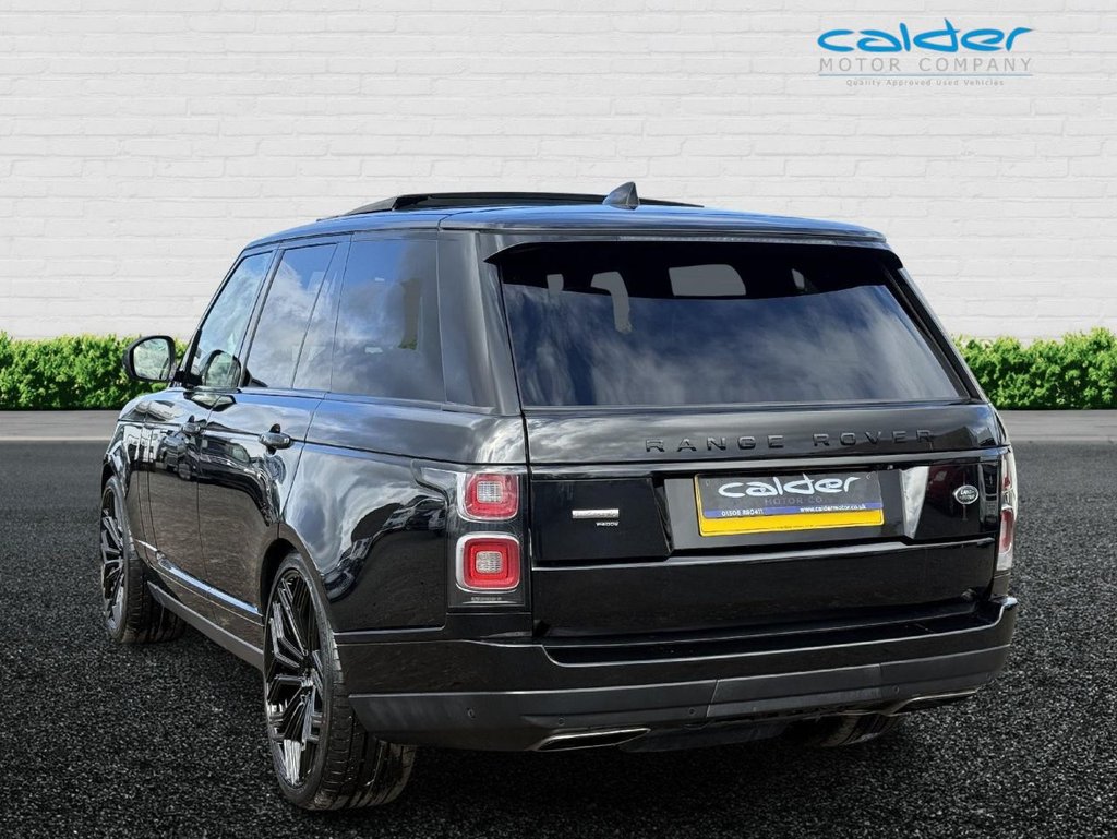 USED 2020 70 LAND ROVER RANGE ROVER 2.0 P400e 13.1kWh Westminster Black SUV 5dr Petrol Plug-in Hybrid Auto 4WD Euro 6 (s/s) (404 ps) TRIPLE BLACK+OPENING PANROOF