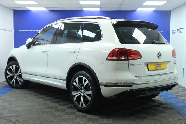2015 VOLKSWAGEN TOUAREG - Photo 3