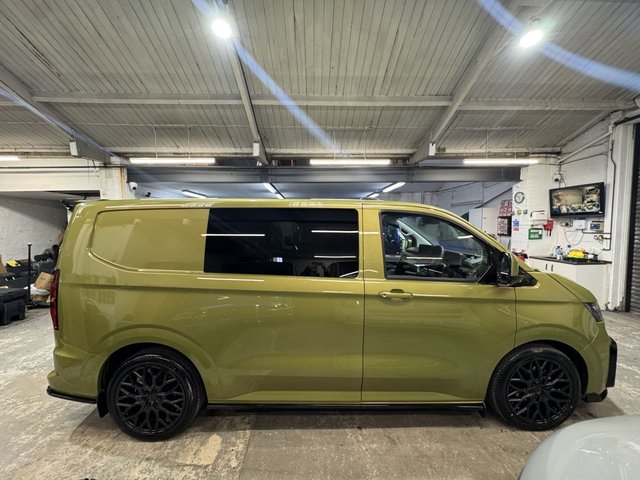 2025 VOLKSWAGEN TRANSPORTER - Photo 10