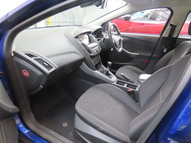 View our FORD FOCUS