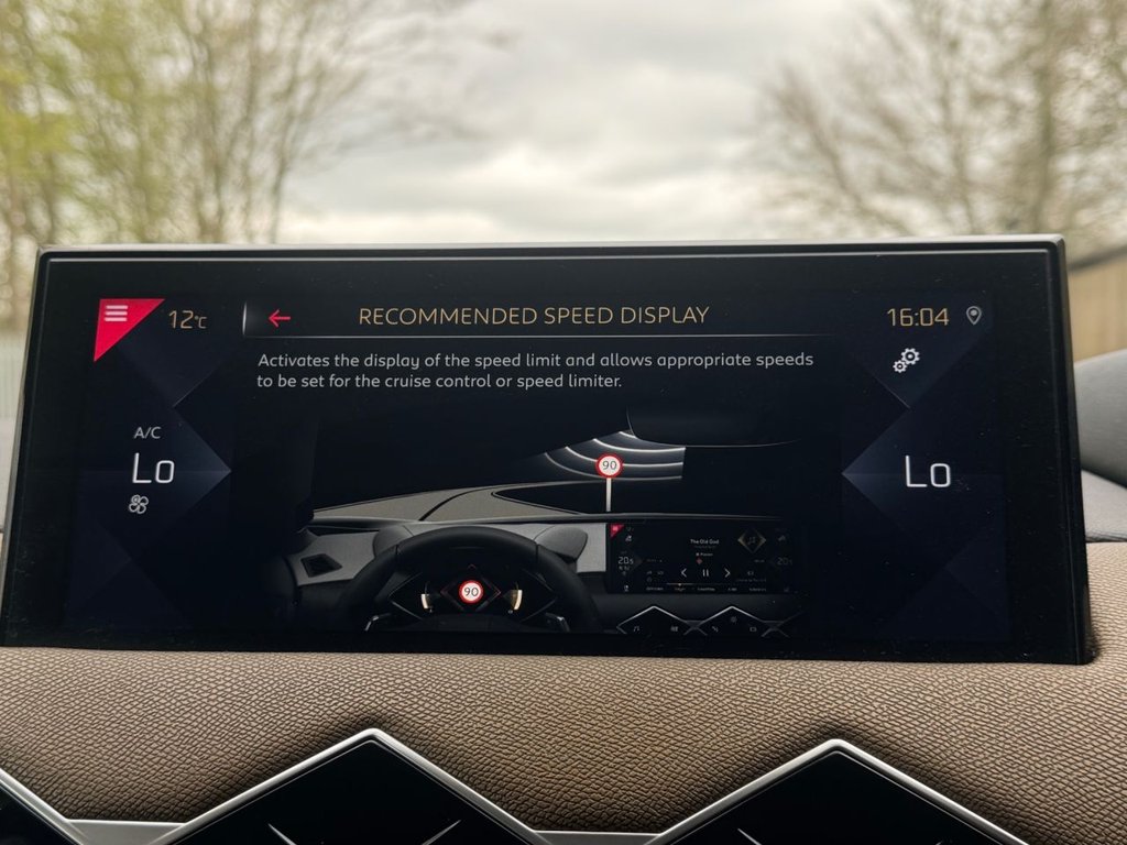 USED 2020 20 DS AUTOMOBILES DS 3 CROSSBACK 1.5 BlueHDi Prestige Crossback 5dr Diesel Manual Euro 6 (s/s) (100 ps) |Rear & Front Sensors|SatNav|Apple CarPlay/Android Auto|Cruise|
