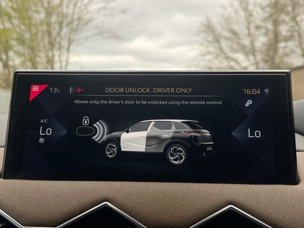 USED 2020 20 DS AUTOMOBILES DS 3 CROSSBACK 1.5 BlueHDi Prestige Crossback 5dr Diesel Manual Euro 6 (s/s) (100 ps) |Rear & Front Sensors|SatNav|Apple CarPlay/Android Auto|Cruise|