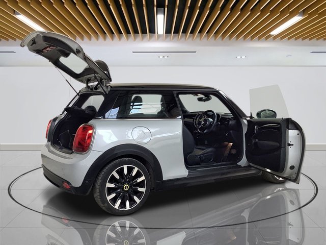 2022 MINI Electric Hatch - Photo 10