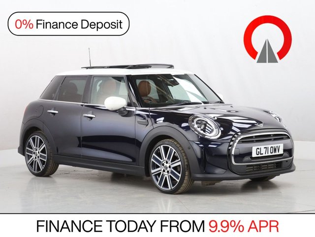 View our MINI Hatch 1.5 Cooper Exclusive Hatchback 5dr Petrol Steptronic Euro 6 (s/s) (136 ps)