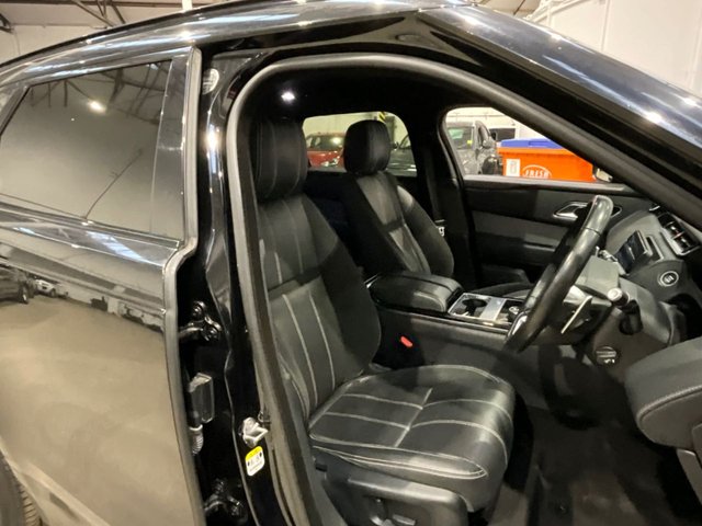 2017 Land Rover Range Rover Velar 2L R-Dynamic S 5dr - Photo 9