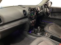 USED 2018 M MINI COUNTRYMAN 2.0 Cooper D SUV 5dr Diesel Auto ALL4 Euro 6 (s/s) (150 ps) SAT NAV