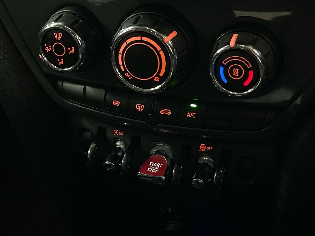 USED 2018 M MINI COUNTRYMAN 2.0 Cooper D SUV 5dr Diesel Auto ALL4 Euro 6 (s/s) (150 ps) SAT NAV
