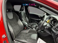 USED 2018 68 VOLVO V40 2.0 D2 R-Design Nav Plus Hatchback 5dr Diesel Manual Euro 6 (s/s) (120 ps) 