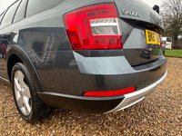 USED 2017 67 SKODA OCTAVIA 2.0 TDI Scout Estate 5dr Diesel DSG 4WD Euro 6 (s/s) (184 ps) 