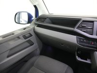 USED 2022 22 VOLKSWAGEN TRANSPORTER 2.0 TDI T30 Highline Kombi Double Cab 5dr Diesel DSG FWD SWB Euro 6 (s/s) (150 ps) *EURO 6 ULEZ COMPLIANT*SWB*AUTO