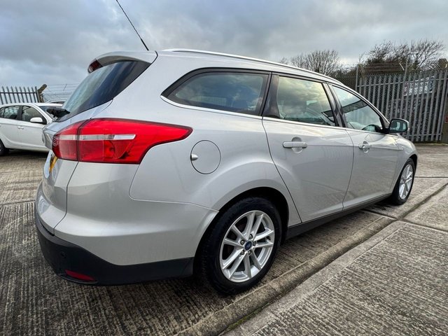 2016 Ford Focus 1.5L Zetec 5dr - Photo 9