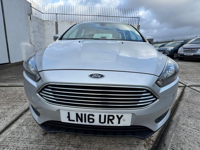 2016 Ford Focus 1.5L Zetec 5dr - Photo 12