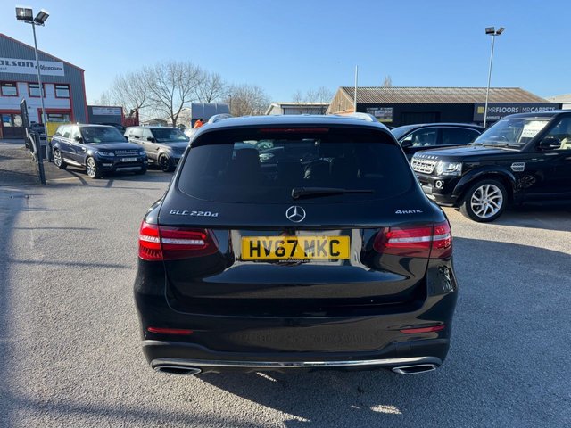 2017 MERCEDES-BENZ GLC 2.1 GLC220d AMG Line (Premium Plus) SUV 5dr Diesel G-Tronic 4MATIC Euro 6-2 FORMER KEEPERS-FINISHED IN OBSIDIAN BLACK WITH BLACK LEATHER UPHOLSTERY-PANORAMIC GLASS SUNROOF-BURMESTER SOUND-HEATED SEATS-ELECTRIC MEMORY SEATS-ELECTRIC FOLDING MIRRORS-BLUETOOTH-CRUISE CONTROL-SATNAV-REVERSE CAMERA-DAB RADIO-DUAL ZONE CLIMATE CONTROL - Photo 6
