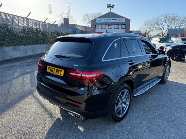 2017 MERCEDES-BENZ GLC 2.1 GLC220d AMG Line (Premium Plus) SUV 5dr Diesel G-Tronic 4MATIC Euro 6-2 FORMER KEEPERS-FINISHED IN OBSIDIAN BLACK WITH BLACK LEATHER UPHOLSTERY-PANORAMIC GLASS SUNROOF-BURMESTER SOUND-HEATED SEATS-ELECTRIC MEMORY SEATS-ELECTRIC FOLDING MIRRORS-BLUETOOTH-CRUISE CONTROL-SATNAV-REVERSE CAMERA-DAB RADIO-DUAL ZONE CLIMATE CONTROL - Photo 9