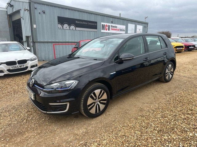 2020 GOLF 35.8KWH E GOLF HATCHBACK 5DR ELECTRIC AUTO 136 PS YEAR 2020 MILEAGE... photo