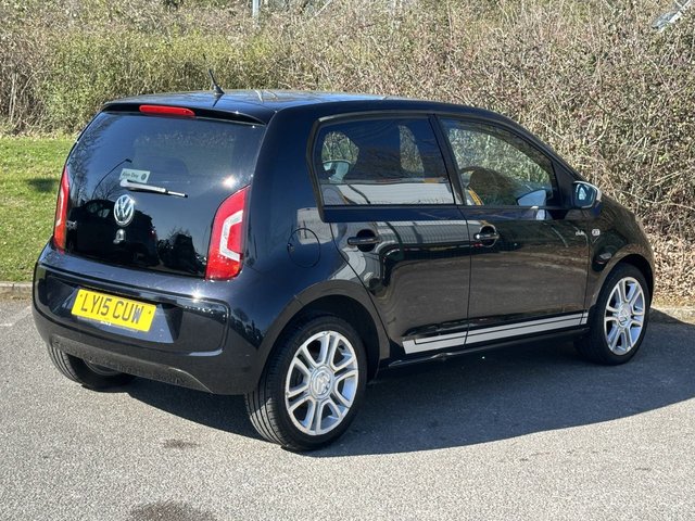 2015 VOLKSWAGEN UP! - Photo 5