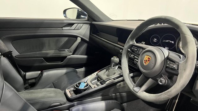 2022 PORSCHE 911 2022 4.0 992 GT3 Coupe 2dr Petrol PDK Euro 6 (510 ps) - Photo 10