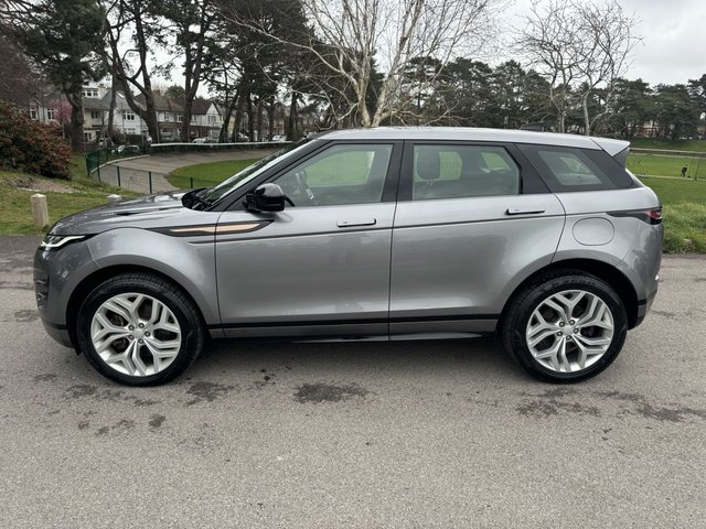 2022 Land Rover RANGE ROVER EVOQUE - Photo 4