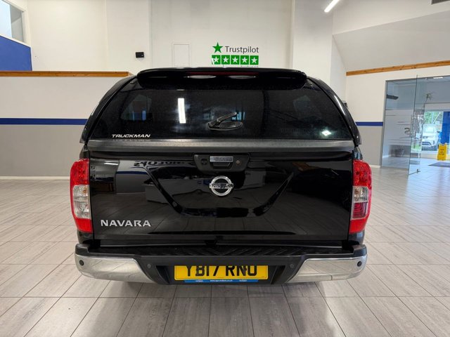 2017 Nissan Navara 2.3L Tekna 4dr - Photo 6