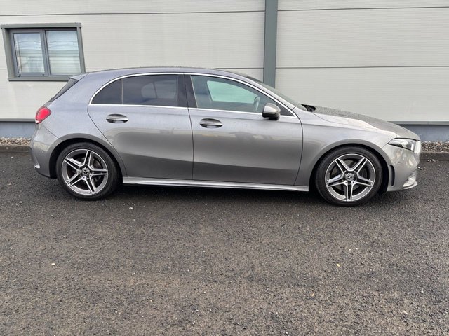 2021 MERCEDES-BENZ A-CLASS 2.0 A220d AMG Line (Executive) Hatchback 5dr Diesel 8G-DCT Euro 6 (s/s) (190 ps) - Photo 11