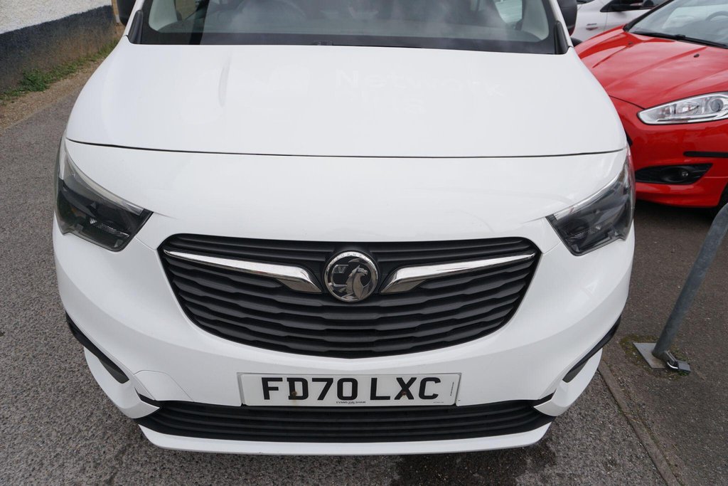 USED 2020 70 VAUXHALL COMBO 1.5 Turbo D 2300 Sportive L2 H1 Euro 6 (s/s) 4dr NO VAT/JUST IN!!!