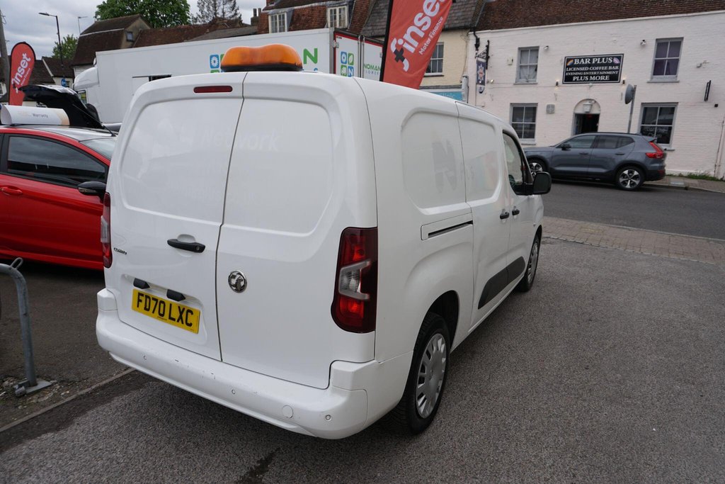 USED 2020 70 VAUXHALL COMBO 1.5 Turbo D 2300 Sportive L2 H1 Euro 6 (s/s) 4dr NO VAT/JUST IN!!!