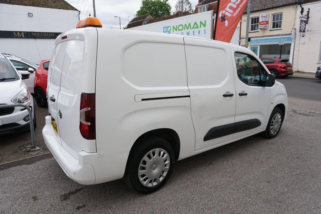 USED 2020 70 VAUXHALL COMBO 1.5 Turbo D 2300 Sportive L2 H1 Euro 6 (s/s) 4dr NO VAT/JUST IN!!!