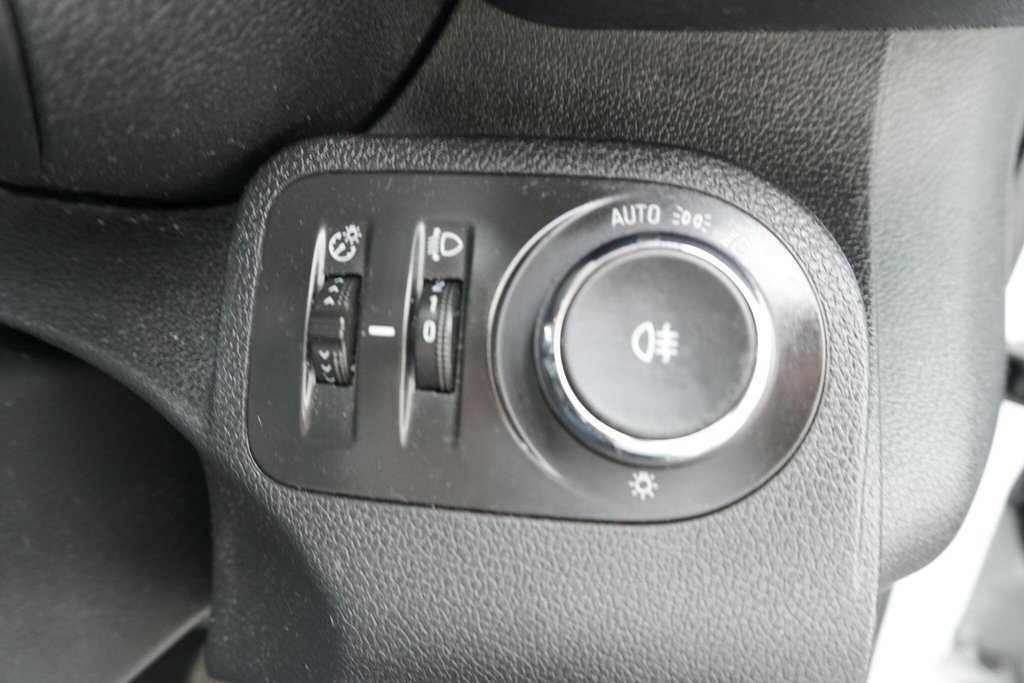 USED 2020 70 VAUXHALL COMBO 1.5 Turbo D 2300 Sportive L2 H1 Euro 6 (s/s) 4dr NO VAT/JUST IN!!!