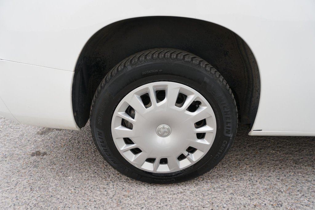 USED 2020 70 VAUXHALL COMBO 1.5 Turbo D 2300 Sportive L2 H1 Euro 6 (s/s) 4dr NO VAT/JUST IN!!!