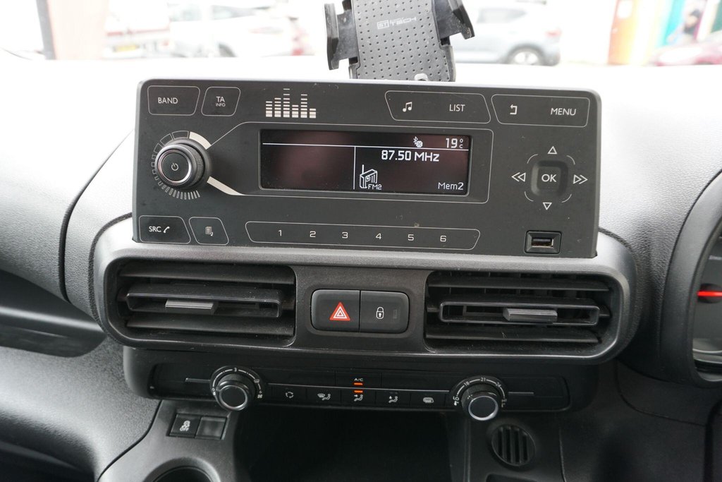 USED 2020 70 VAUXHALL COMBO 1.5 Turbo D 2300 Sportive L2 H1 Euro 6 (s/s) 4dr NO VAT/JUST IN!!!