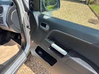 USED 2010 60 FORD FUSION 1.6 Zetec 5dr 