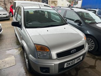 2010 FORD FUSION
