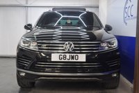 USED 2015 G VOLKSWAGEN TOUAREG 3.0 TDI V6 BlueMotion Tech R-Line SUV 5dr Diesel Tiptronic 4WD Euro 6 (s/s) (262 ps) Panoramic Roof - Satellite Navigation - &pound;4K Extras - Heated Steering Wheel