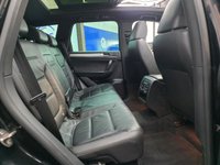 USED 2015 G VOLKSWAGEN TOUAREG 3.0 TDI V6 BlueMotion Tech R-Line SUV 5dr Diesel Tiptronic 4WD Euro 6 (s/s) (262 ps) Panoramic Roof - Satellite Navigation - &pound;4K Extras - Heated Steering Wheel