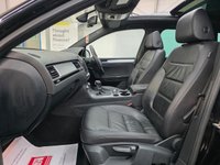 USED 2015 G VOLKSWAGEN TOUAREG 3.0 TDI V6 BlueMotion Tech R-Line SUV 5dr Diesel Tiptronic 4WD Euro 6 (s/s) (262 ps) Panoramic Roof - Satellite Navigation - &pound;4K Extras - Heated Steering Wheel
