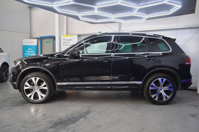 2015 Volkswagen Touareg 3L R-Line 5dr - Photo 7
