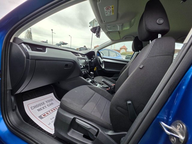 2016 SKODA OCTAVIA 1.2 TSI SE Hatchback 5dr Petrol DSG Euro 6 (s/s) (110 ps) - Photo 11