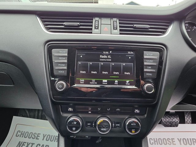 2016 SKODA OCTAVIA 1.2 TSI SE Hatchback 5dr Petrol DSG Euro 6 (s/s) (110 ps) - Photo 2